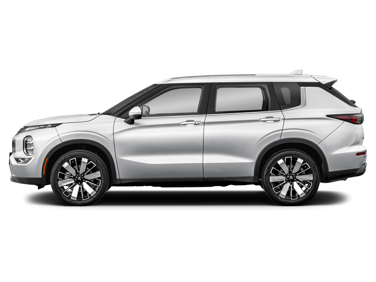 2026 Mitsubishi Outlander SE photo 3