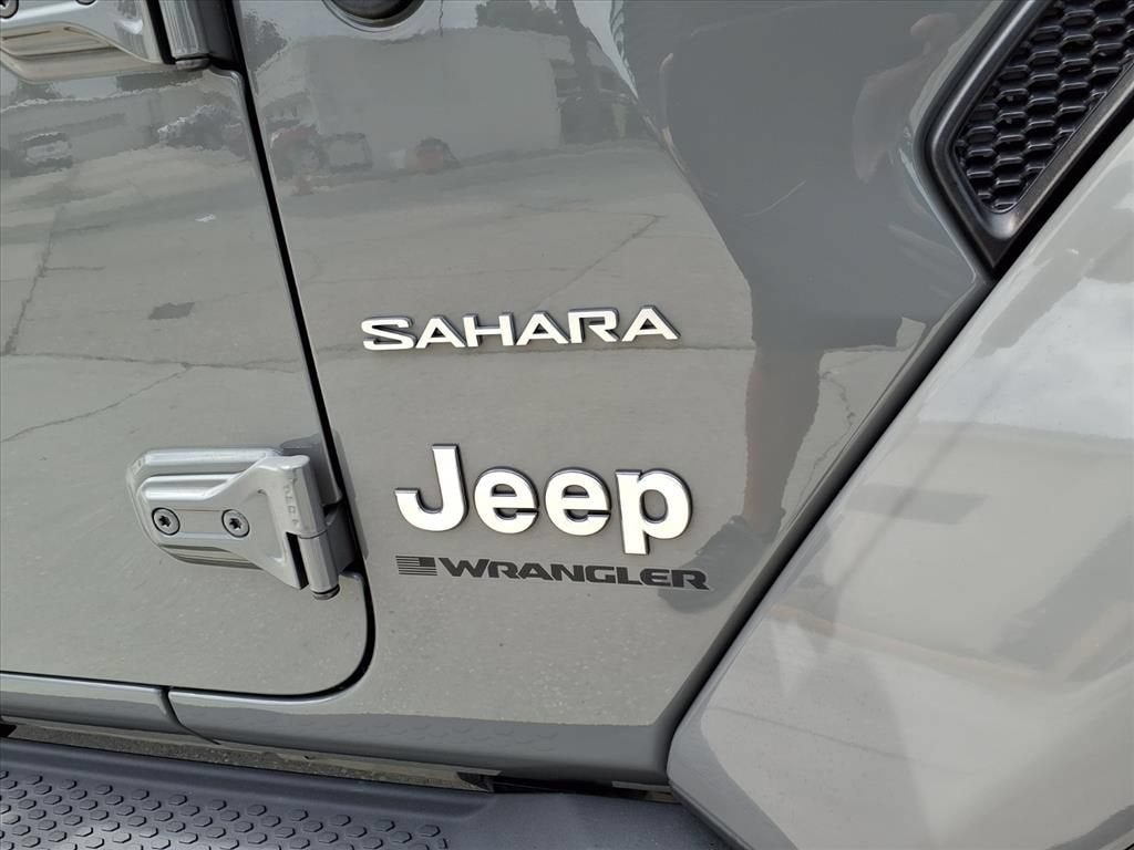 2023 Jeep Wrangler 4-Door Sahara - Photo 8