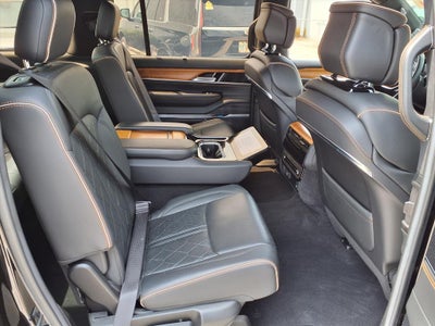 2022 Jeep Grand Wagoneer Series III