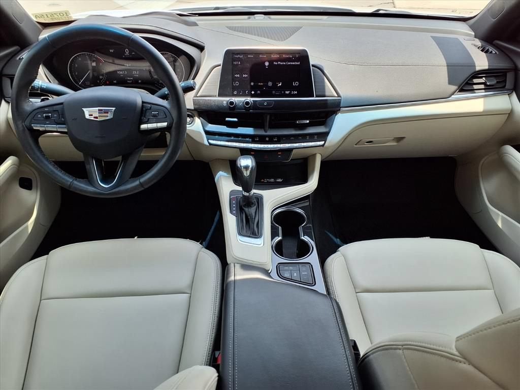 2023 Cadillac CT4 Luxury