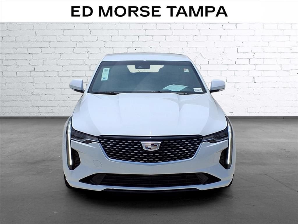 2023 Cadillac CT4 Luxury