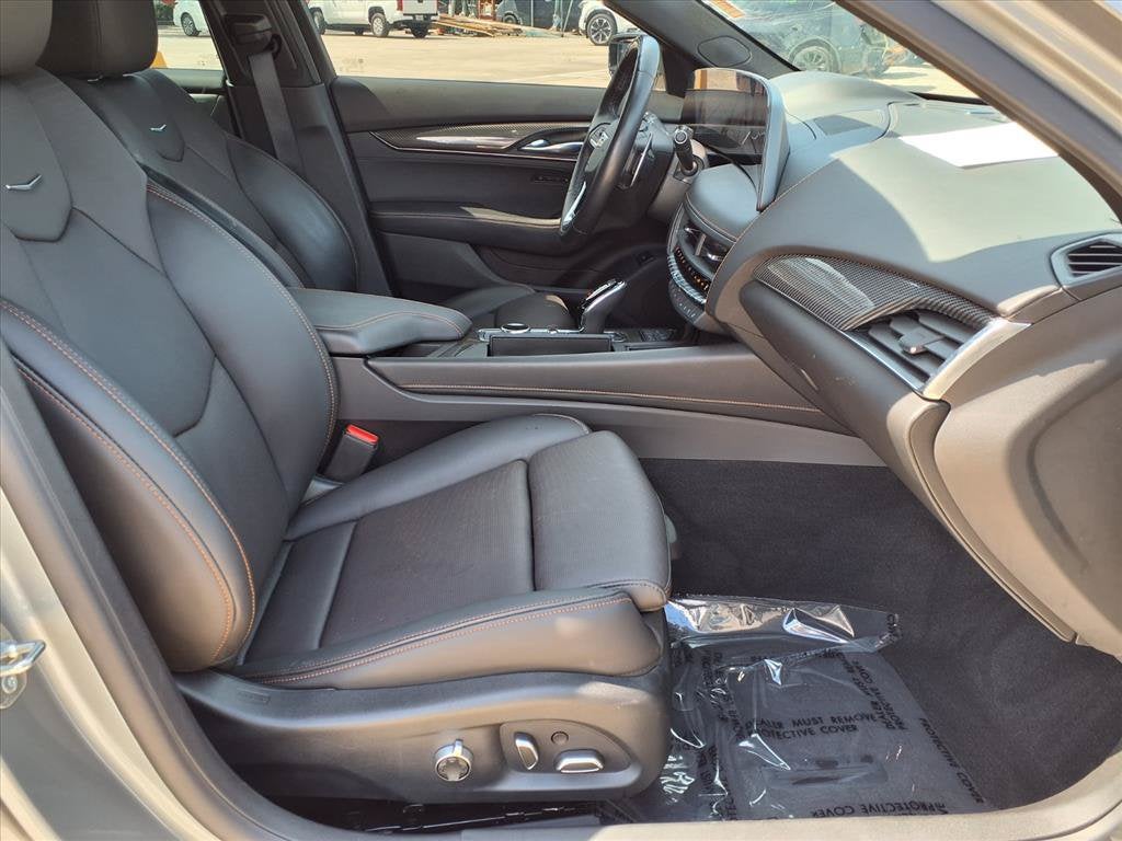 2025 Cadillac CT5 Sport