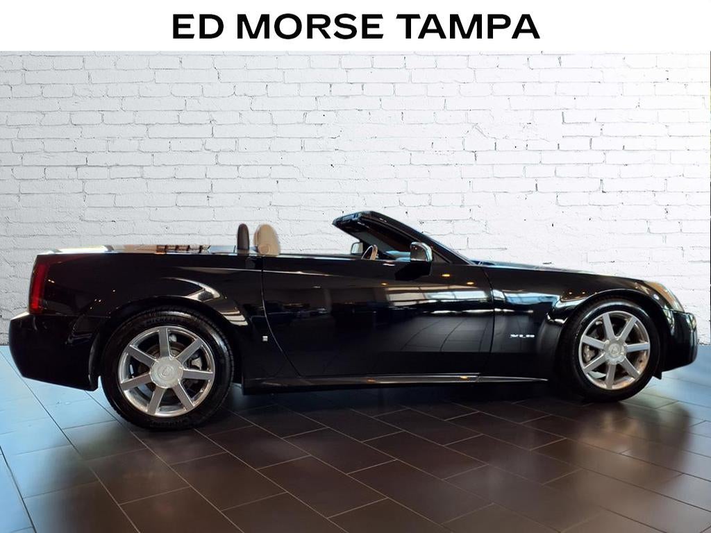 2006 Cadillac XLR BASE