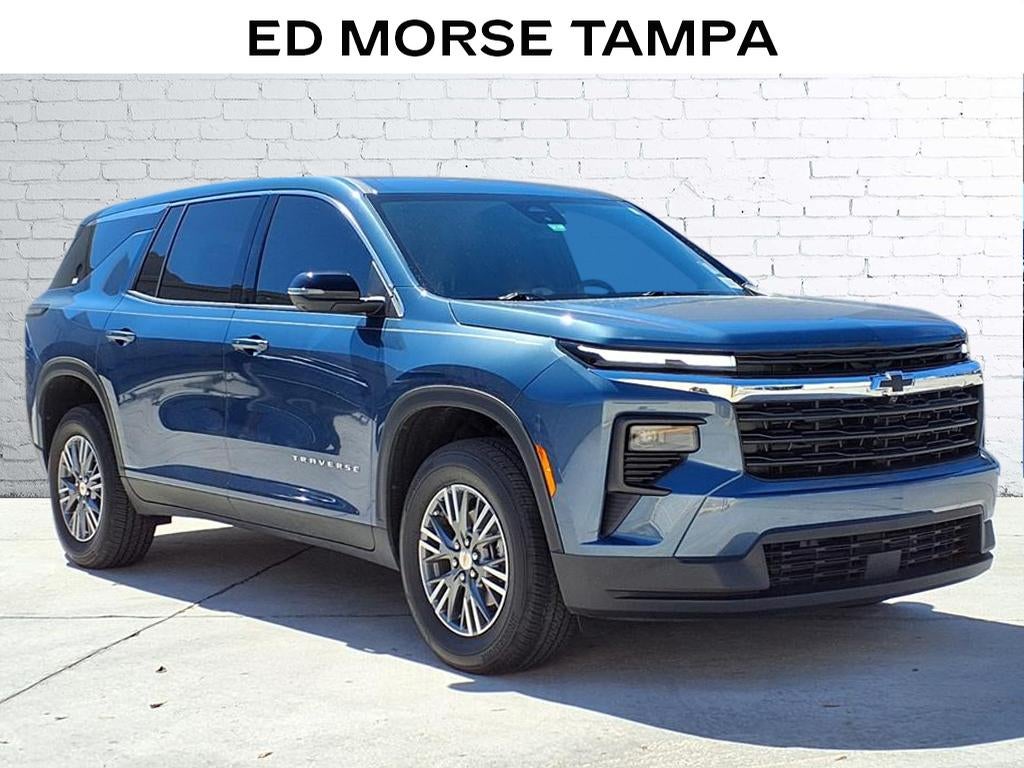 2024 Chevrolet Traverse LS