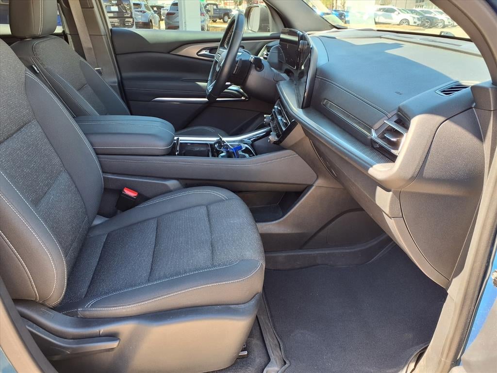 2024 Chevrolet Traverse LS