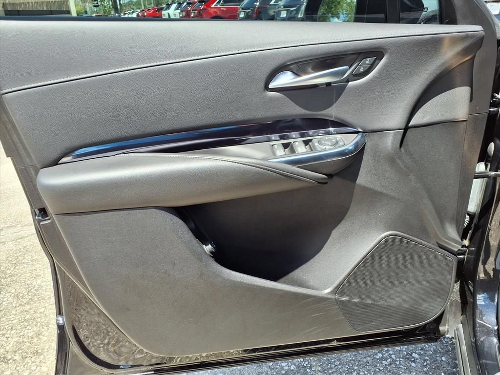 2023 Cadillac XT4 FWD Luxury
