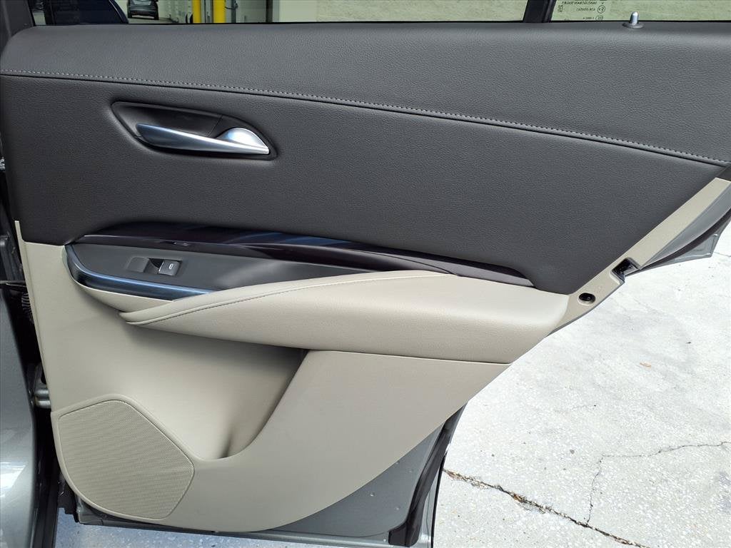 2023 Cadillac XT4 FWD Luxury