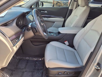 2023 Cadillac XT4 FWD Luxury