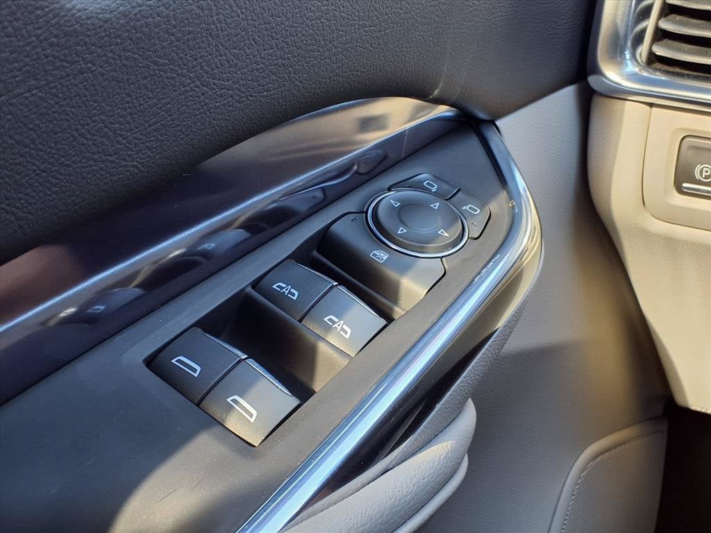 2023 Cadillac XT4 FWD Luxury
