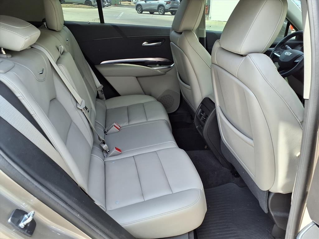 2023 Cadillac XT4 Luxury