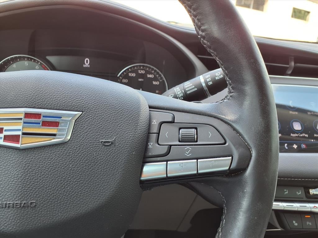 2023 Cadillac XT4 Luxury