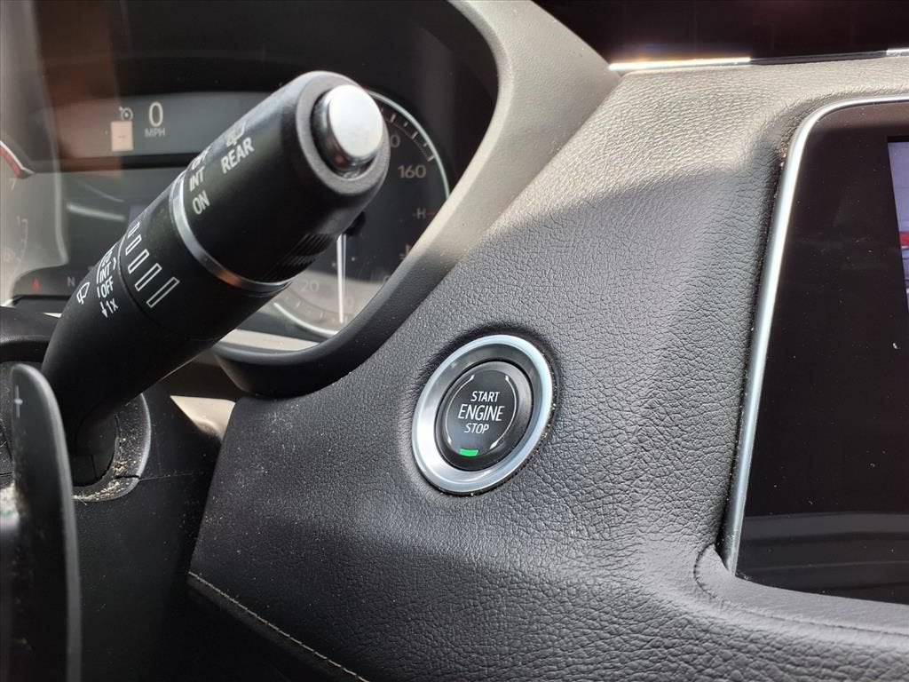 2022 Cadillac XT4 FWD Luxury