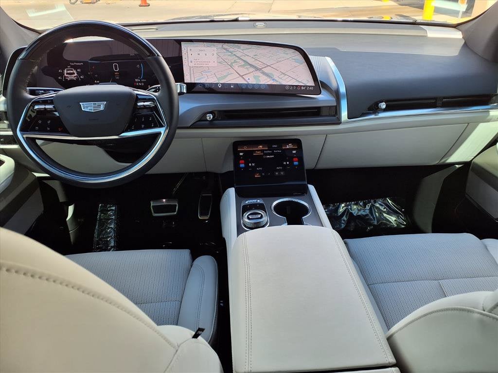 2026 Cadillac VISTIQ Sport - Photo 15