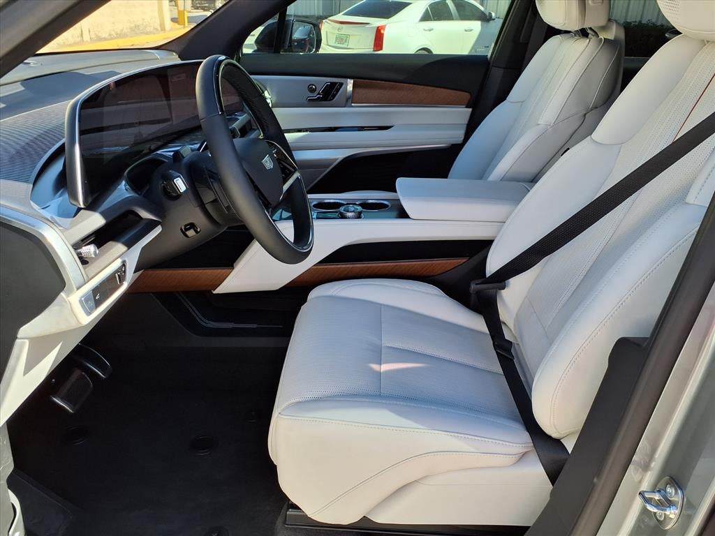 2026 Cadillac VISTIQ Sport