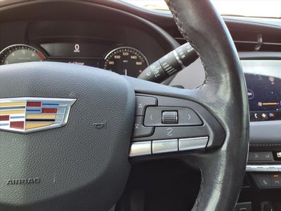 2023 Cadillac XT4 Premium Luxury
