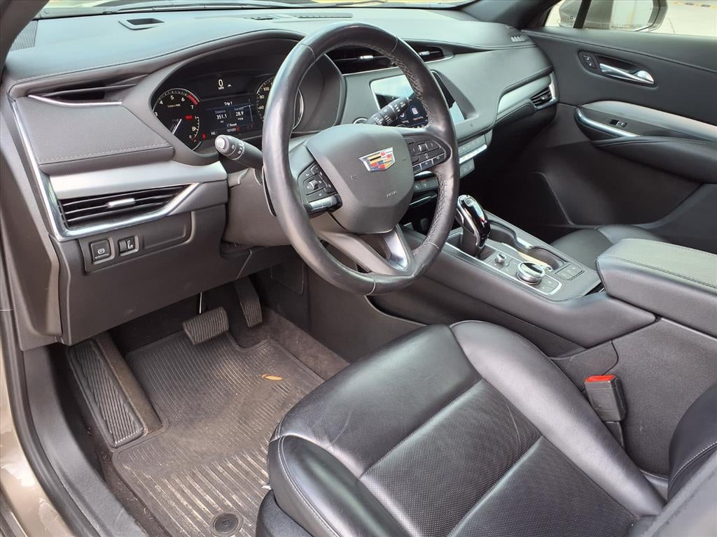 2020 Cadillac XT4 FWD Premium Luxury