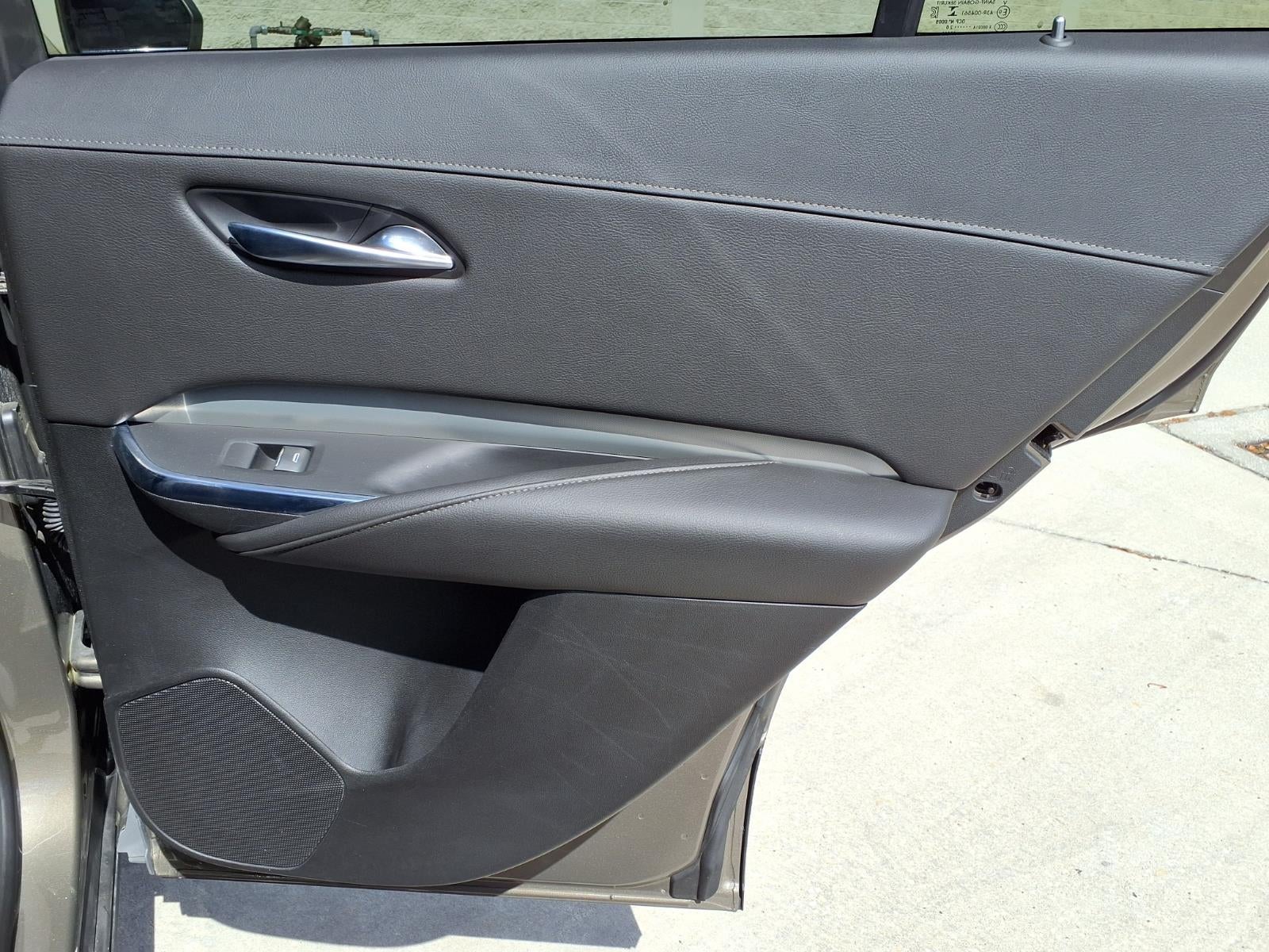 2020 Cadillac XT4 FWD Premium Luxury