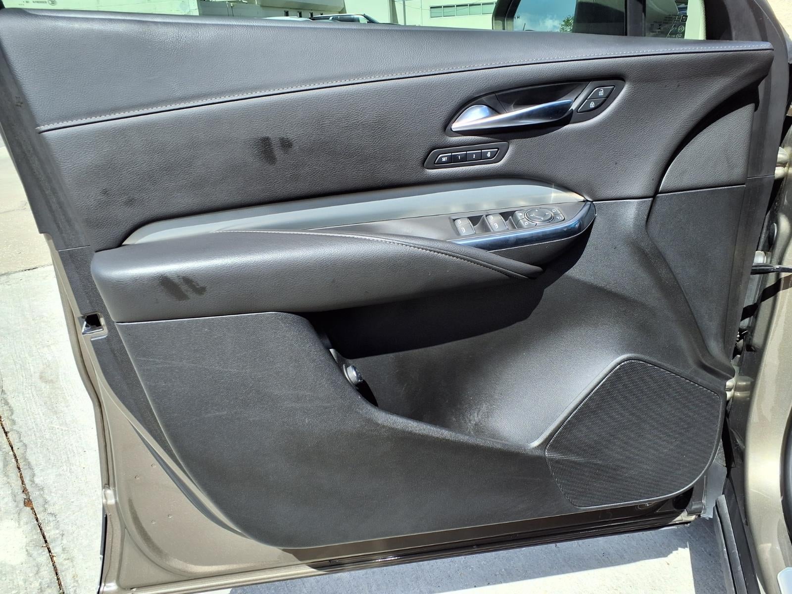 2020 Cadillac XT4 FWD Premium Luxury