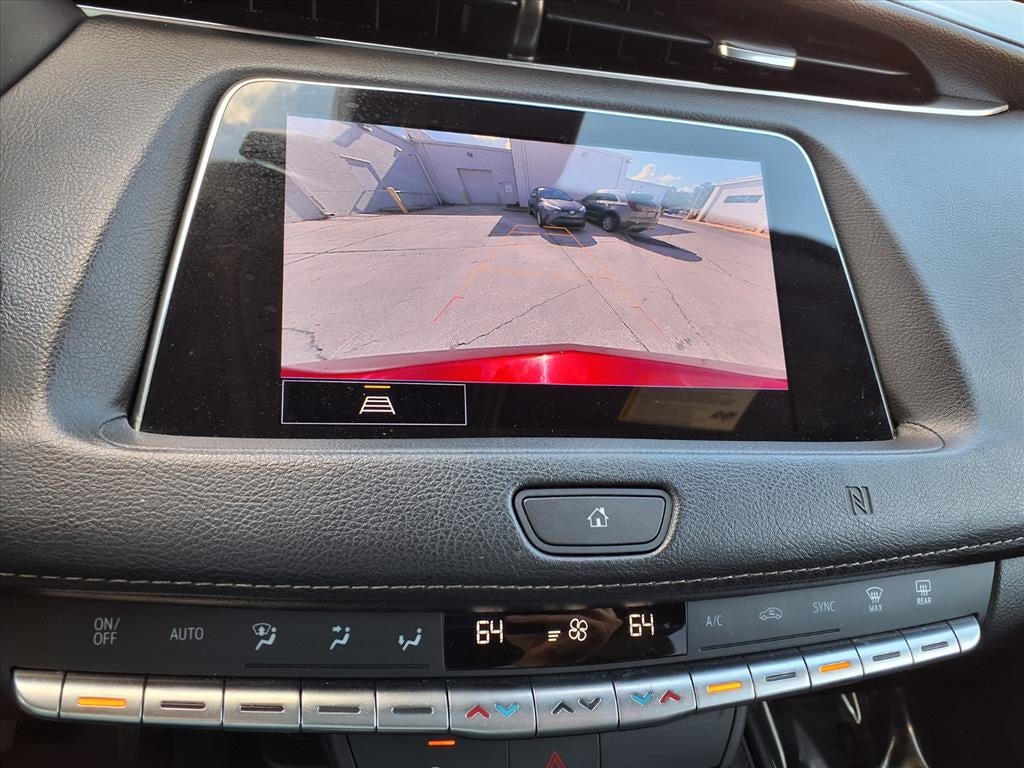 2021 Cadillac XT4 Premium Luxury