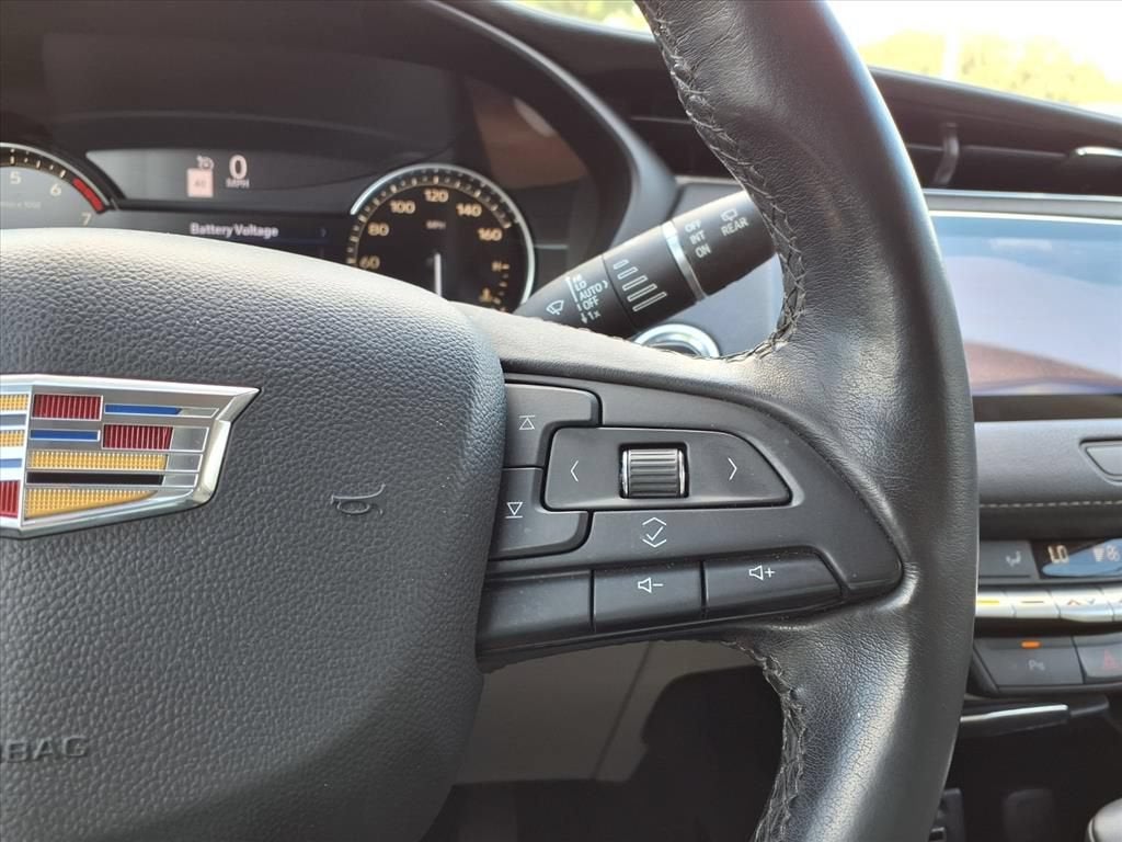 2019 Cadillac XT4 FWD Premium Luxury