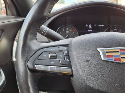 2023 Cadillac XT4 FWD Premium Luxury