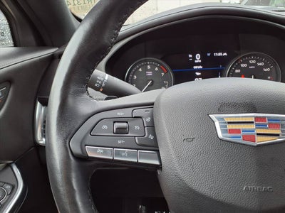 2023 Cadillac XT4 FWD Premium Luxury