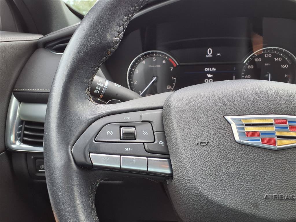 2021 Cadillac XT4 FWD Premium Luxury