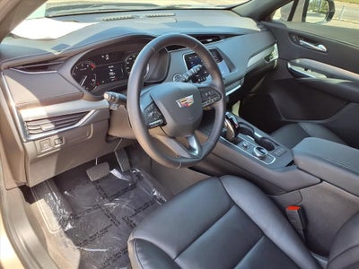 2023 Cadillac XT4 Premium Luxury