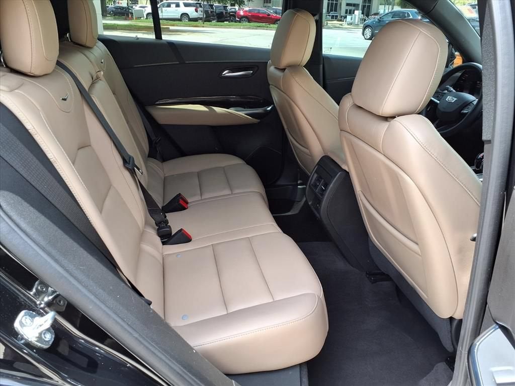 2024 Cadillac XT4 Premium Luxury