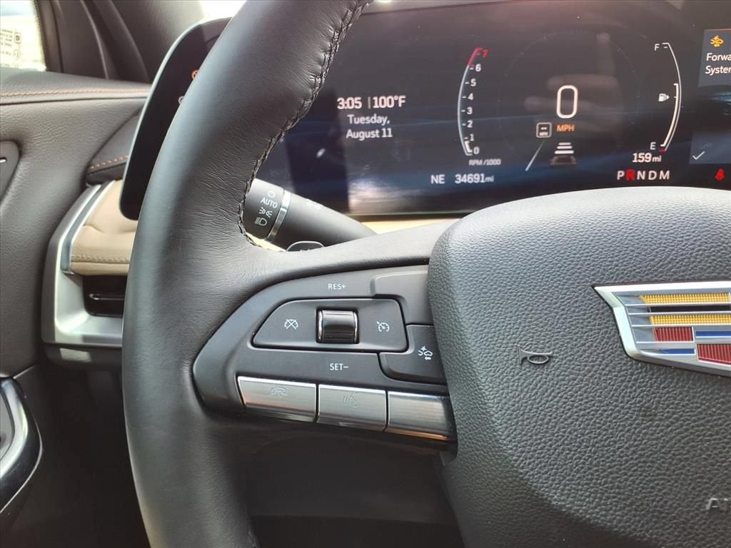 2024 Cadillac XT4 Premium Luxury