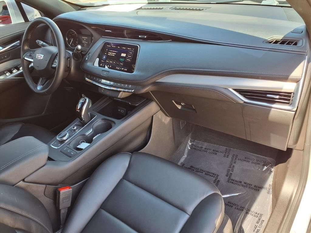 2021 Cadillac XT4 FWD Premium Luxury