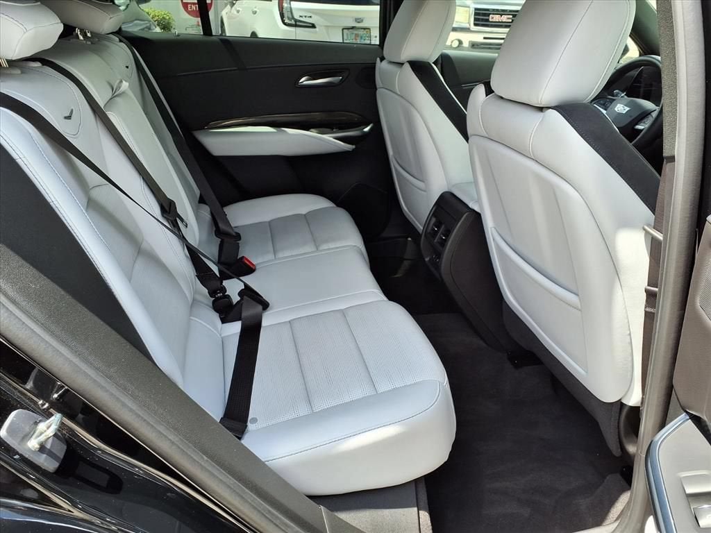 2024 Cadillac XT4 Sport