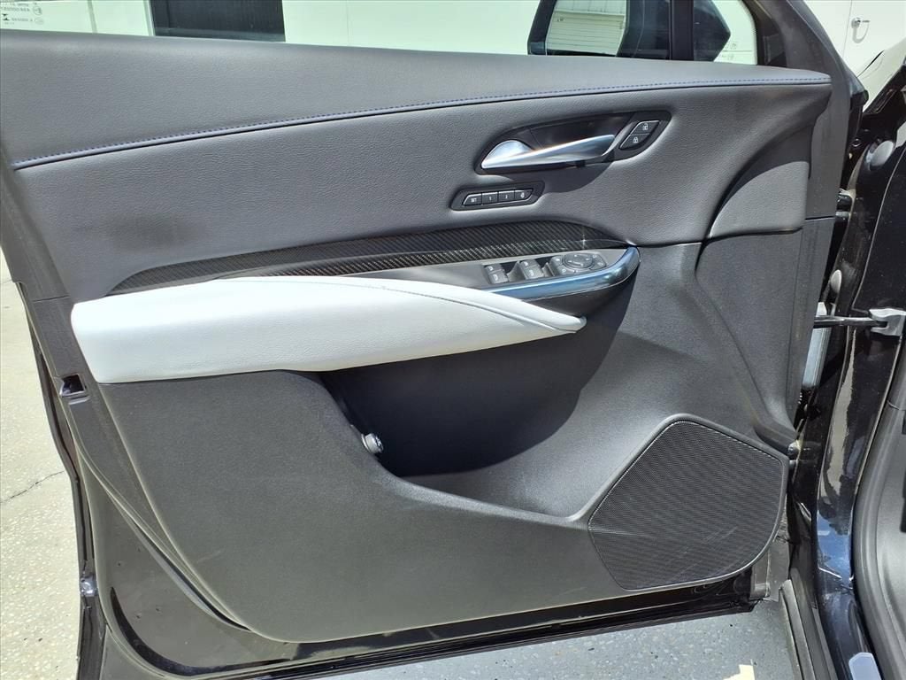 2024 Cadillac XT4 Sport