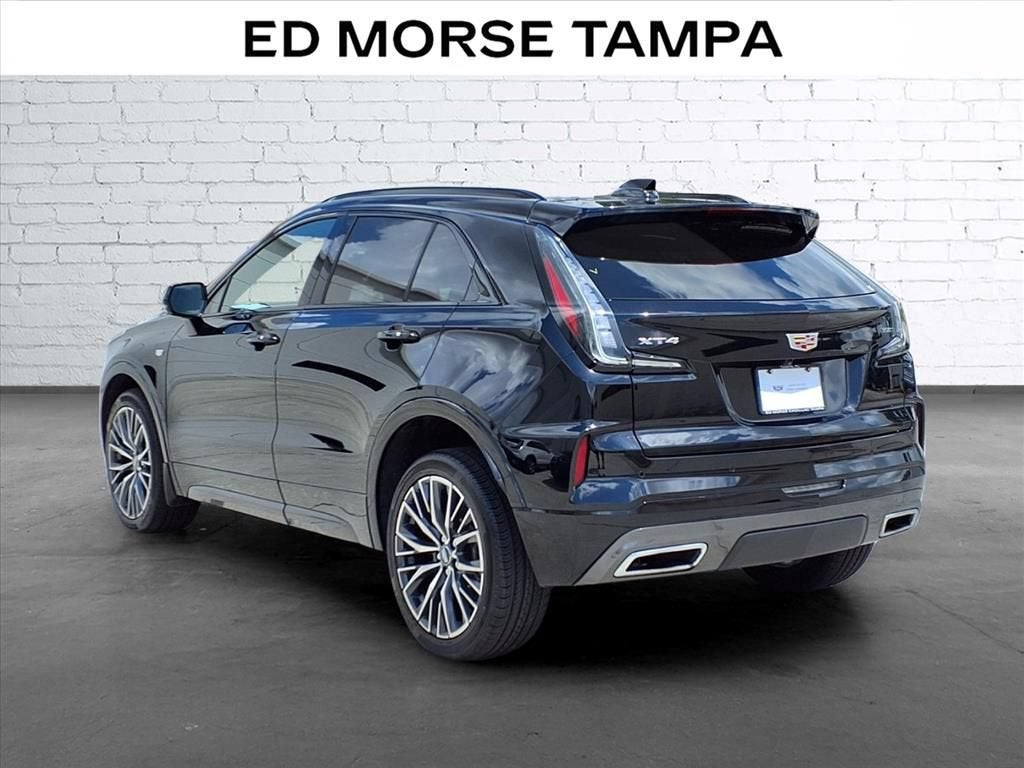2024 Cadillac XT4 Sport