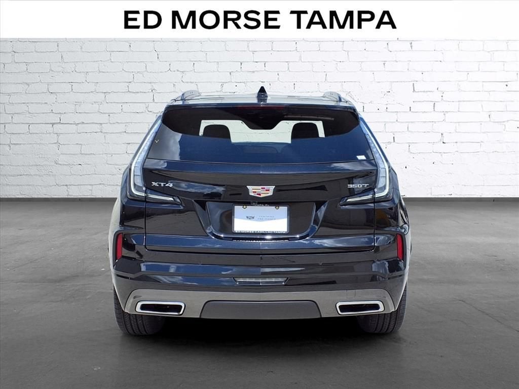 2024 Cadillac XT4 Sport