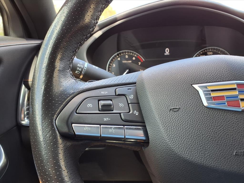 2023 Cadillac XT4 Sport