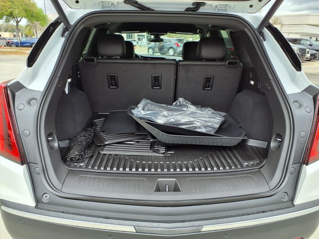 2026 Cadillac XT5 Luxury