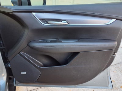 2023 Cadillac XT5 Luxury