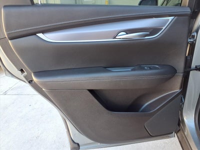 2023 Cadillac XT5 Luxury