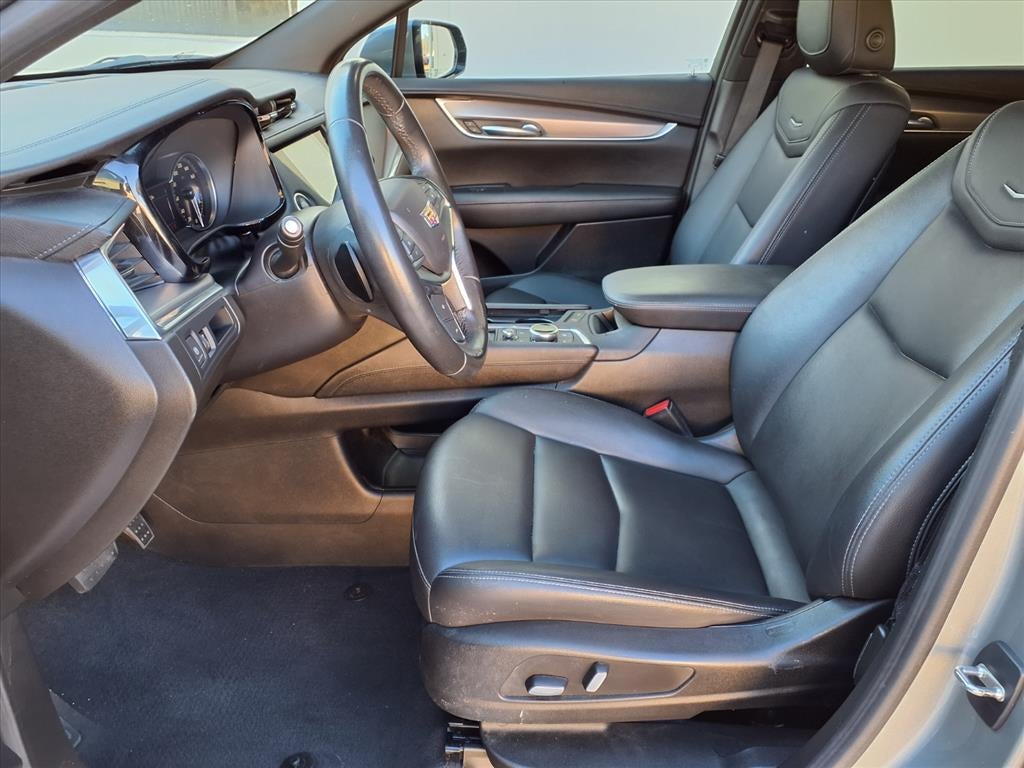 2023 Cadillac XT5 Luxury