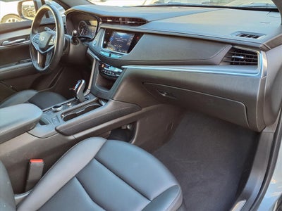 2023 Cadillac XT5 Luxury