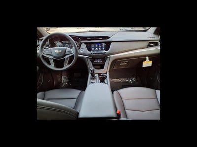 2026 Cadillac XT5 Luxury