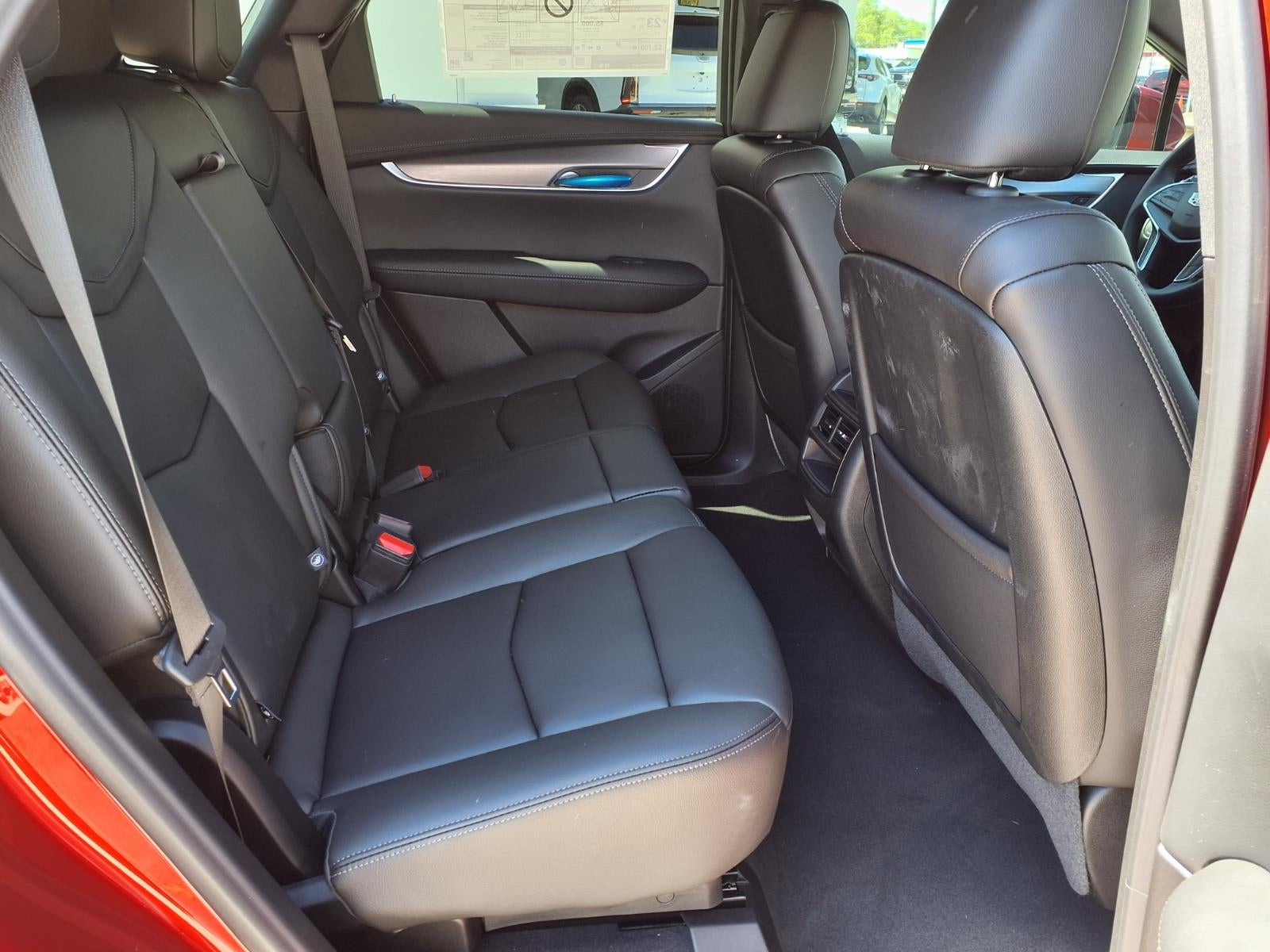 2026 Cadillac XT5 Luxury