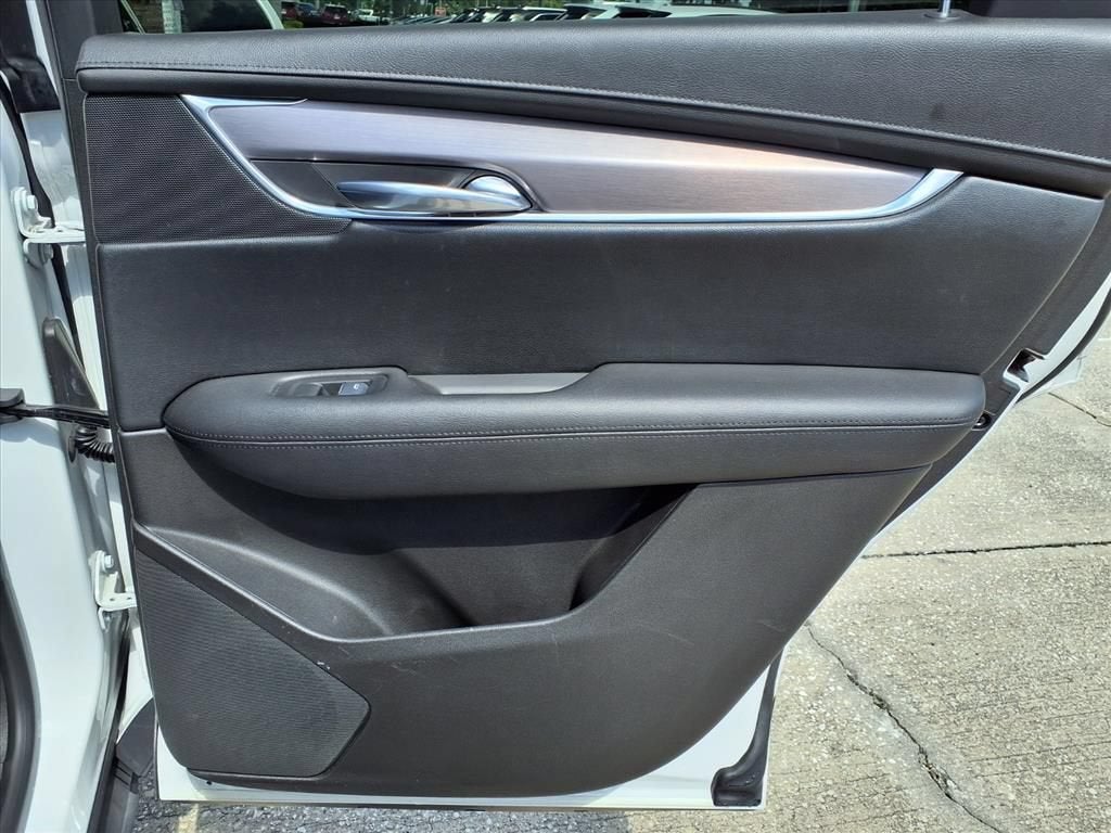 2017 Cadillac XT5 Luxury FWD