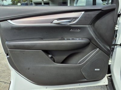 2017 Cadillac XT5 Luxury FWD