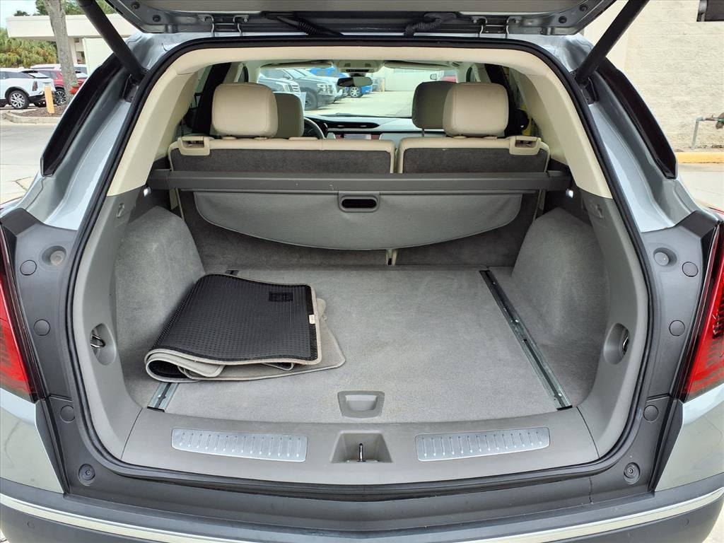 2023 Cadillac XT5 FWD Premium Luxury