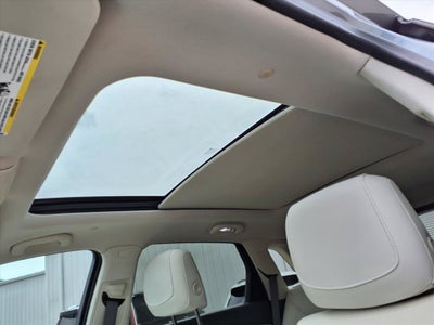 2023 Cadillac XT5 FWD Premium Luxury