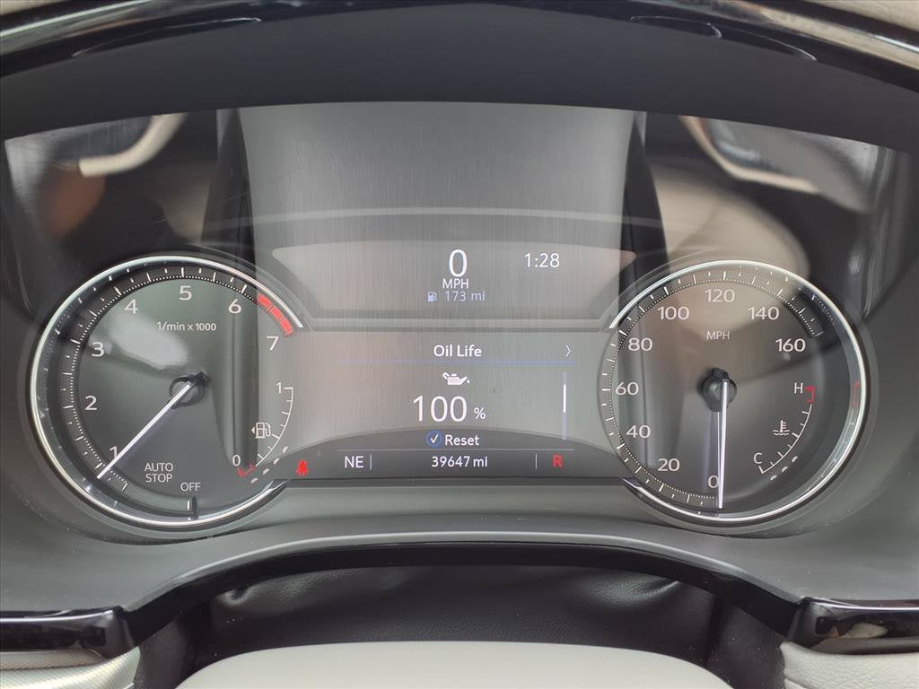 2023 Cadillac XT5 FWD Premium Luxury