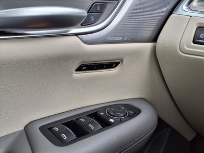 2023 Cadillac XT5 FWD Premium Luxury