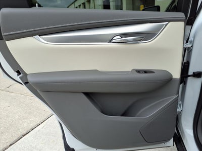 2022 Cadillac XT5 Premium Luxury